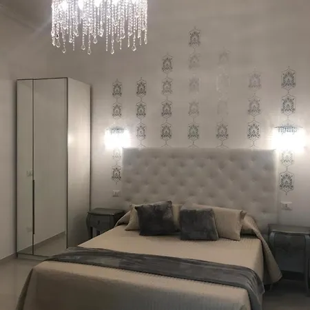 Piccola Stella ゲストハウス サンレモ